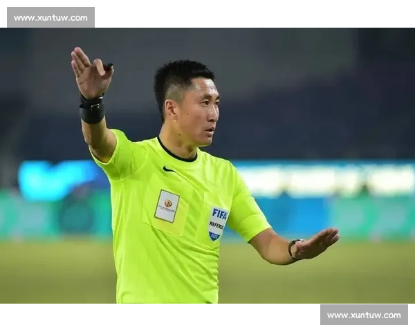 世预赛红牌风暴:马宁判罚争议与足坛公信力之困 世预赛红牌风暴:马宁判罚争议与足坛公信力之困