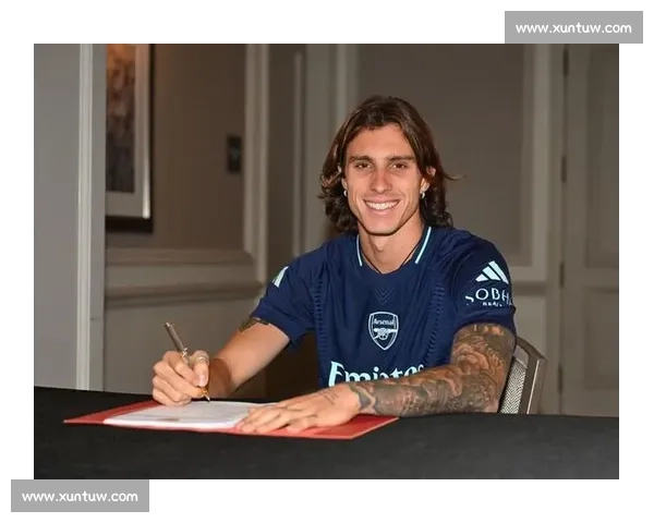 卡拉菲奥里辟谣米兰转会传闻:阿森纳生涯正佳无意离队 卡拉菲奥里辟谣米兰转会传闻:阿森纳生涯正佳无意离队